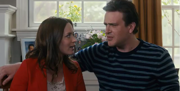 Judd Apatow Produced FIVE YEAR ENGAGEMENT Releases First Trailer