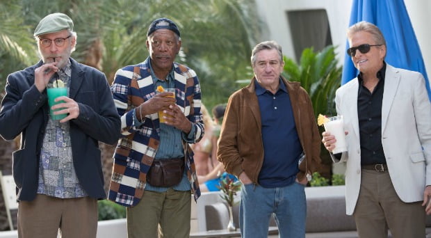 Last Vegas - group-drink