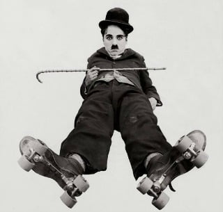 charlie_chaplin-roller-skates