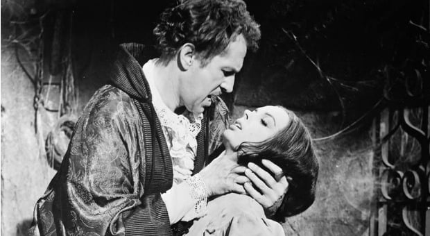 theatre-of-blood-vincent -price-dianna-rigg