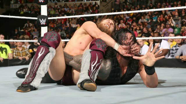 wwe-Fastlane-bryan-reigns