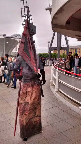 res-evil-comic-con