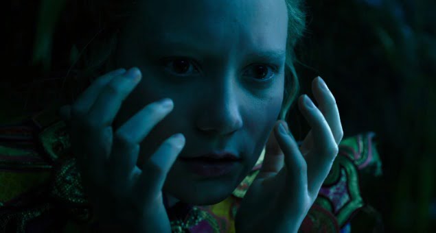 Alice Through The Looking Glass Goes ‘White Rabbit’ In New Trailer