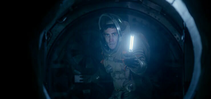 David Jordan (Jake Gyllenhaal) in Columbia Pictures' LIFE.