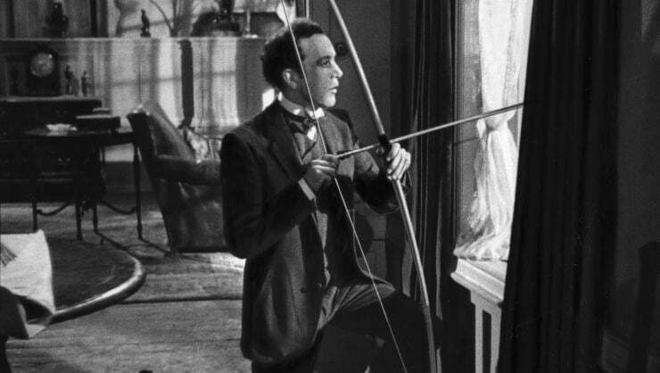 Kind Hearts & Cornets (1949)