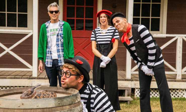 Jackass Forever (.2021)
