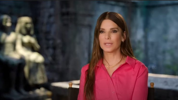 New The Lost City Featurette  All About That Jumpsuit!