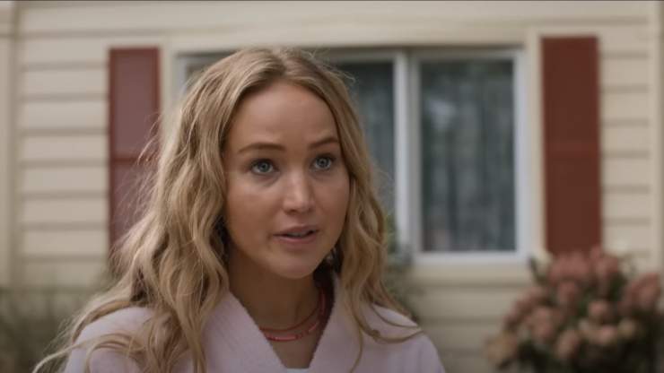 no hard feelings starring Jennifer Lawrence out 19th June