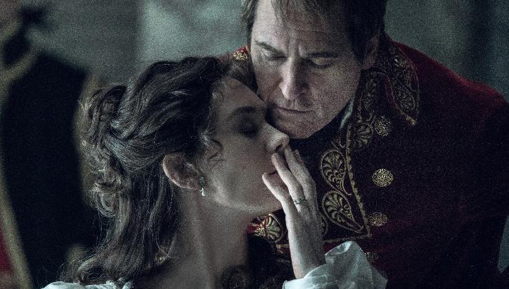 Napoleon attempts to seduce his wife
