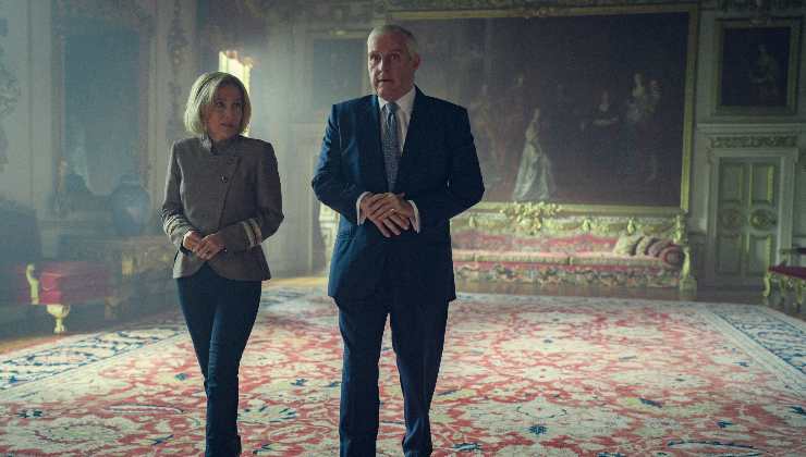 watch first trailer for Netflix drama Scoop