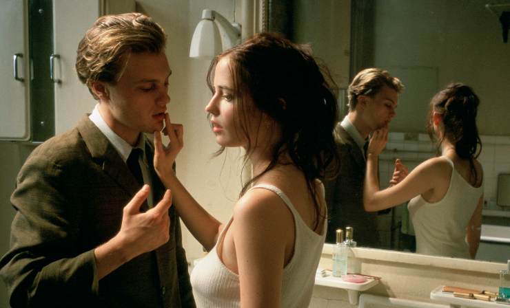 Michael Pitt and Eva Green in The Dreamers