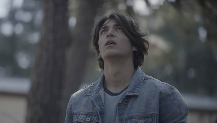 Asher Angel stars in On Fire watch UK Trailer