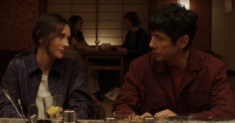 Sunny stars Rashida Jones