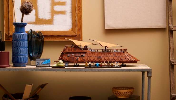 Taken from Jabba The Hut LEGO Set