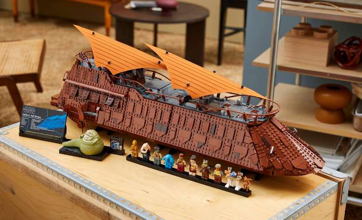 Taken from Jabba The Hut LEGO Set