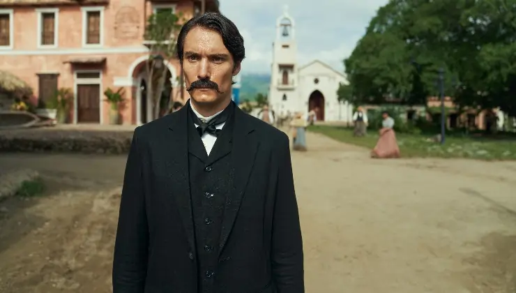 A worried man walks in One Hundred Years Of Solitude