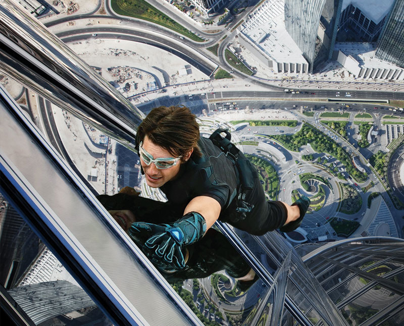 Mission: Impossible - Ghost Protocol stunt on building