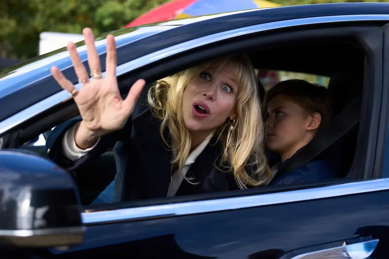 Lucy Punch stars in Amandaland