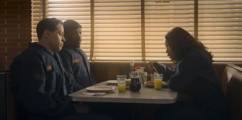 Eddie Murphy leads a heist in The Pickup