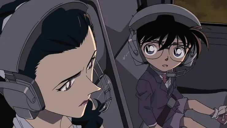 Conan sites in a helicopter in Full score of fear