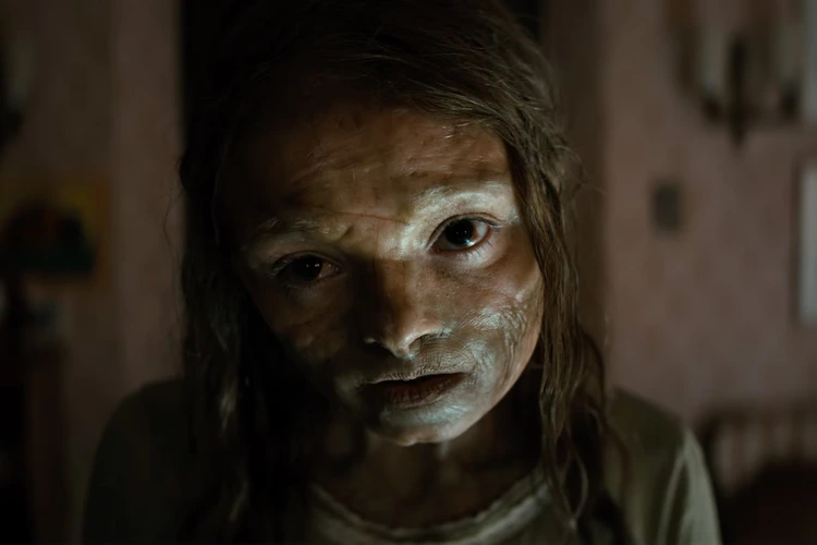 First clip from Lee Cronin's The Mummy