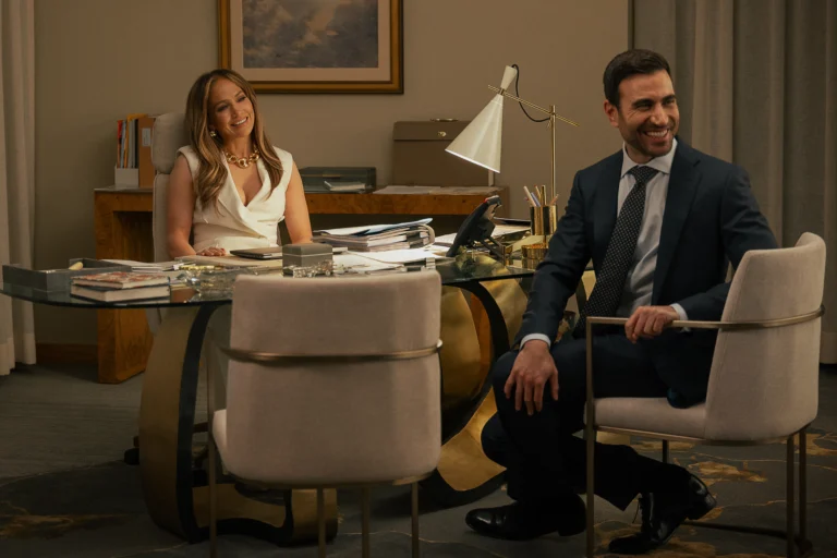 Office Romance trailer