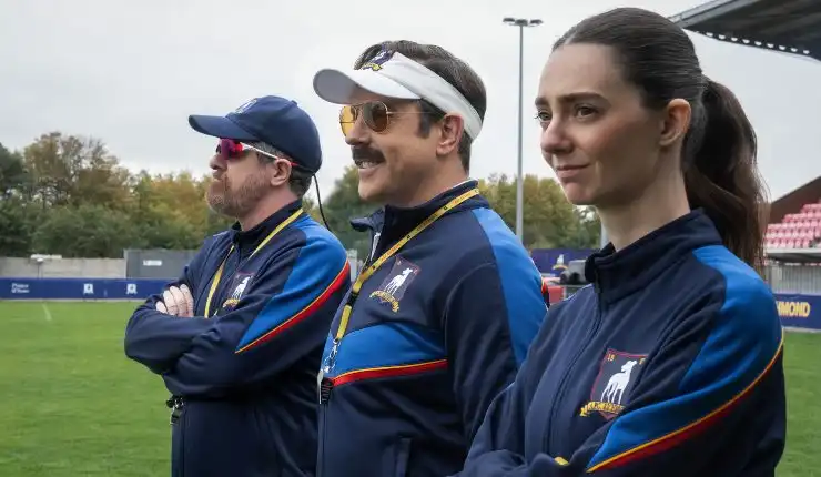 ted stands with his assistants in Ted Lasso s4