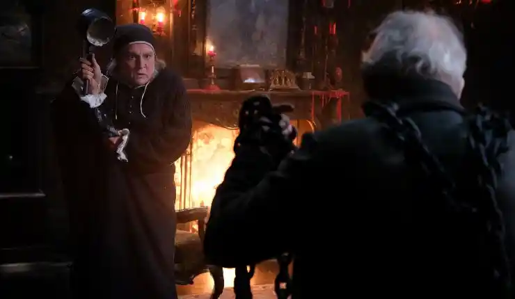 A period horror tale of an old grumpy man terrorised by a ghost, ba humbug!